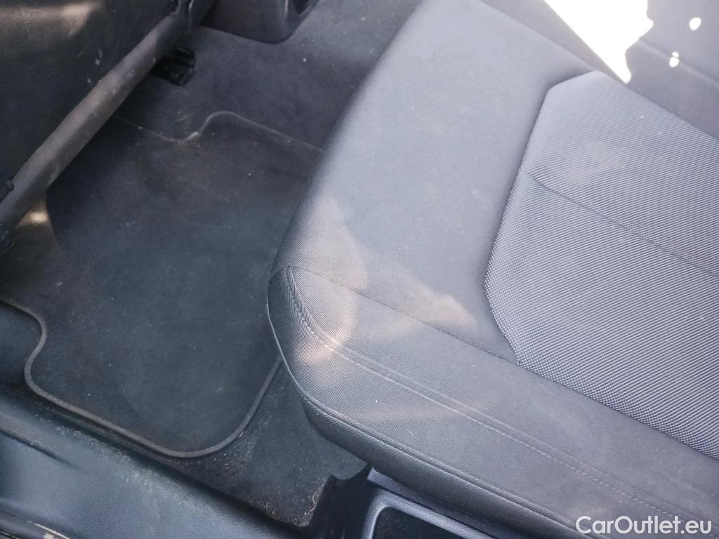  Audi  Q3 AUDI  / 2018 / 5P / todoterreno Advanced 35 TDI quattro 110kW (150CV) #7