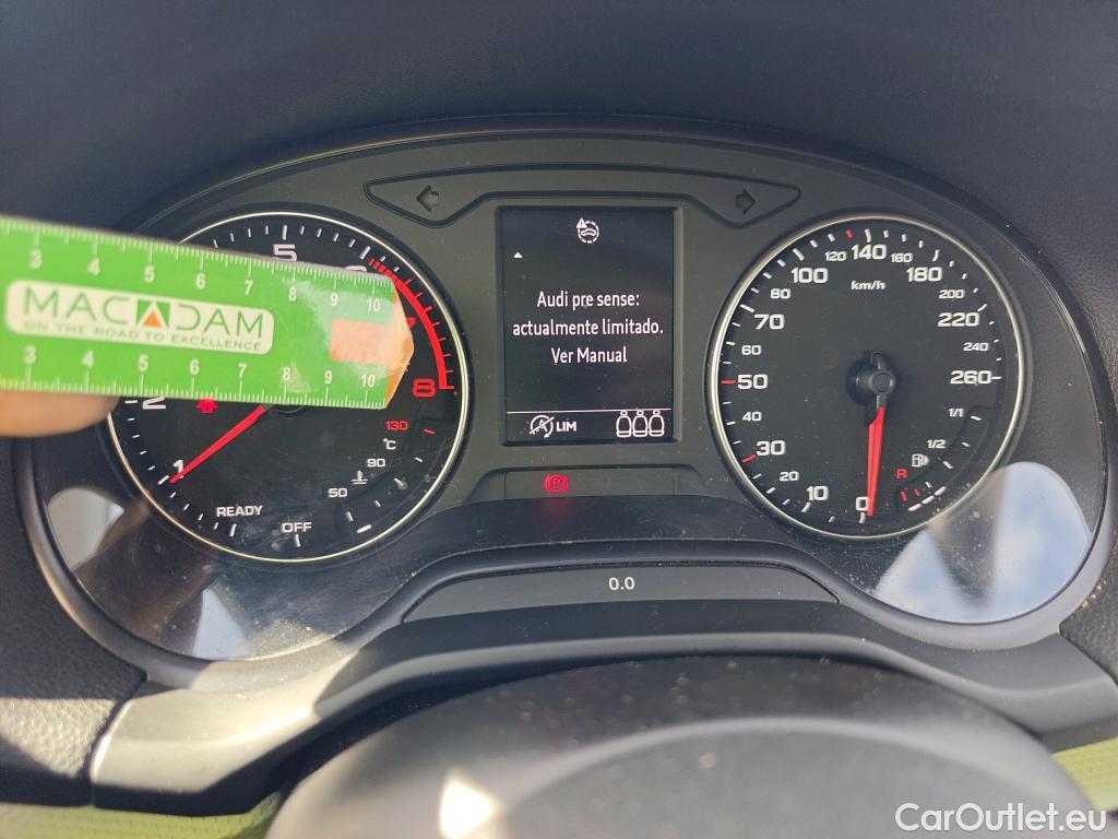  Audi  Q2 AUDI  / 2016 / 5P / todoterreno Design 30 TFSI 85kW (116CV) #58