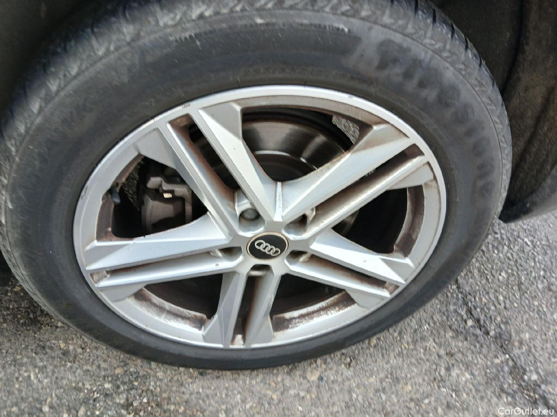  Land Rover  Discovery AUDI Q5 / 2020 / 5P / todoterreno Genuine 40 TDI 150kW quattro-ultra #23