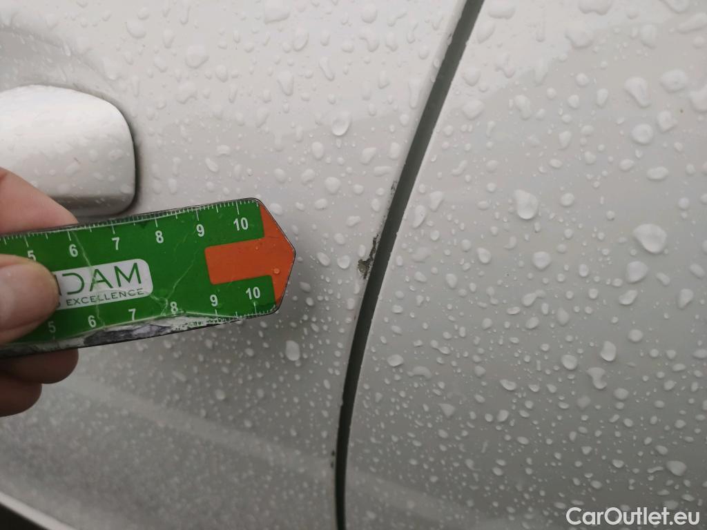  Mercedes  CLA-Klasse MERCEDES-BENZ CLA / 2019 / 4P / coupé CLA 200 #10