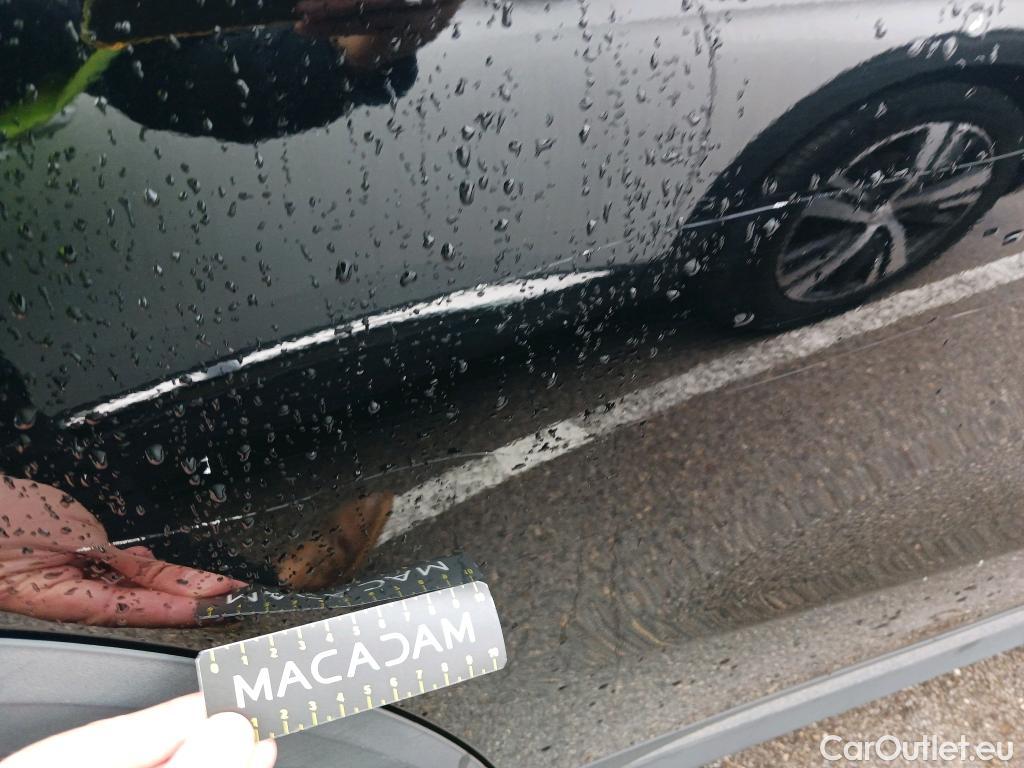  Mercedes  GLA MERCEDES-BENZ  / 2020 / 5P / todoterreno  200 D #11