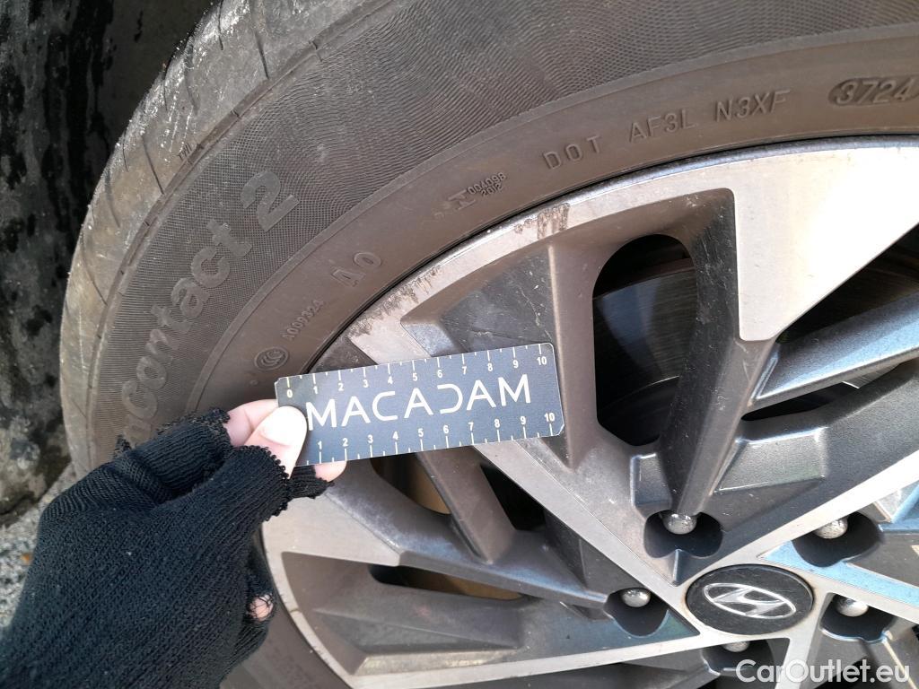  Hyundai  Tucson HYUNDAI  / 2020 / 5P / todoterreno 1.6 TGDI 110kW (150CV) 48V Tecno Sky #9