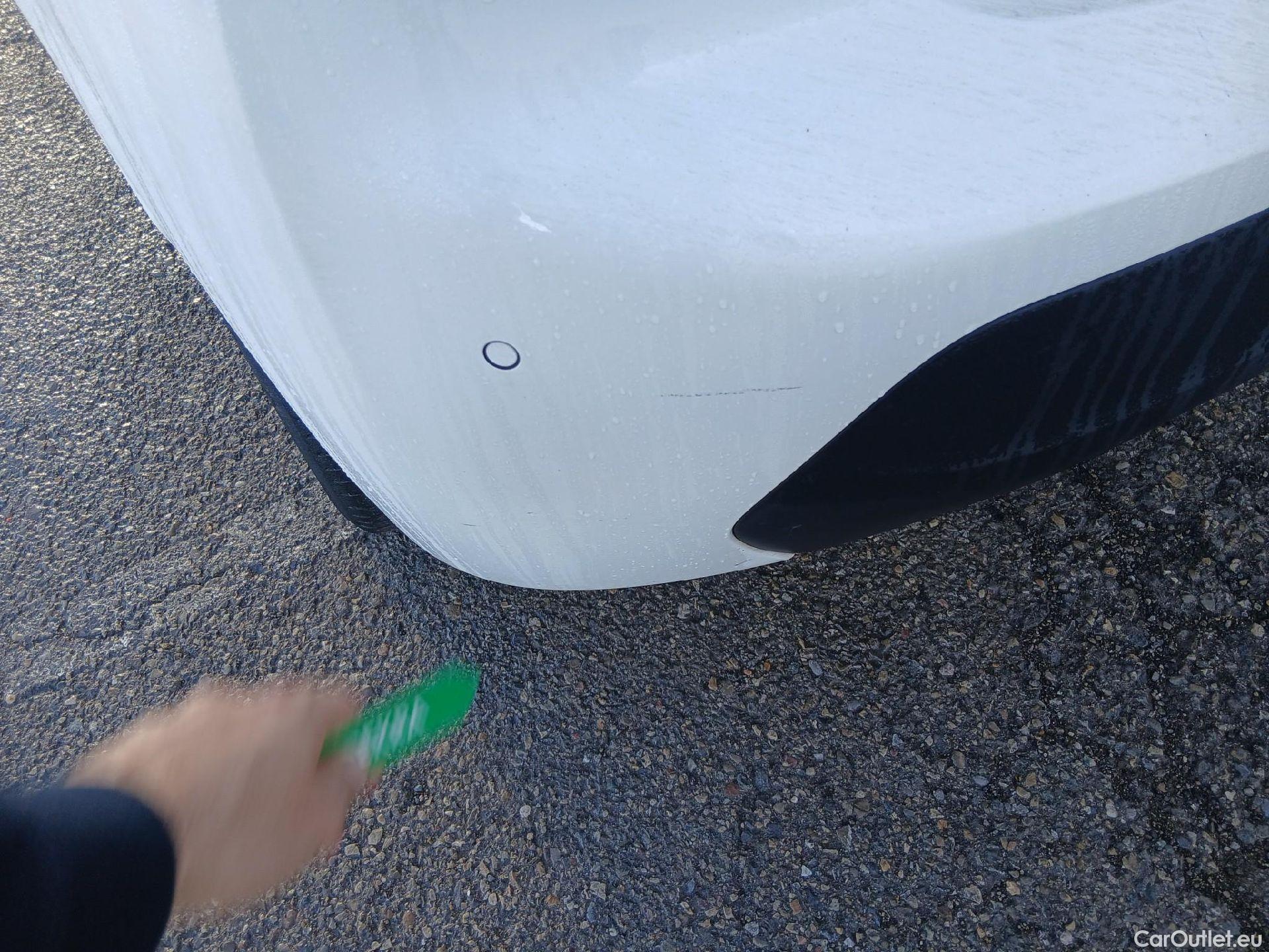  Peugeot  208 PEUGEOT  / 2019 / 5P / berlina con portón BlueHDi 73kW (100CV) Active Pack (AC) #13