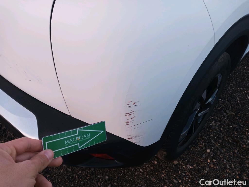  Peugeot  2008 PEUGEOT  / 2019 / 5P / todoterreno Allure BlueHDI 81kW (110CV) #22