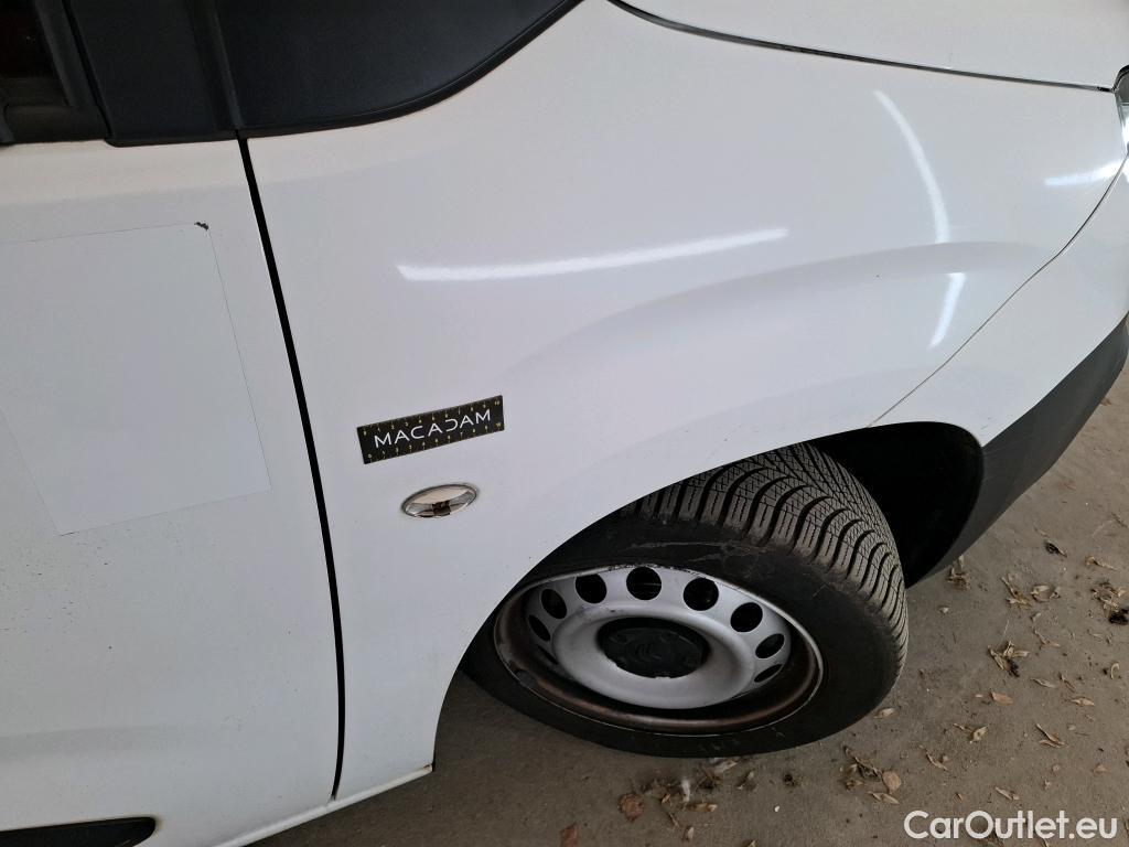  Citroen  Berlingo  Fourgon Club M 650 1.5 BlueHDi 130CV BVA8 E6dT #18