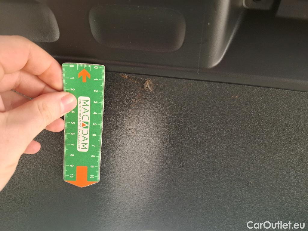  Citroen  C3  Feel 1.2 PureTech 80CV BVM5 E6 #10