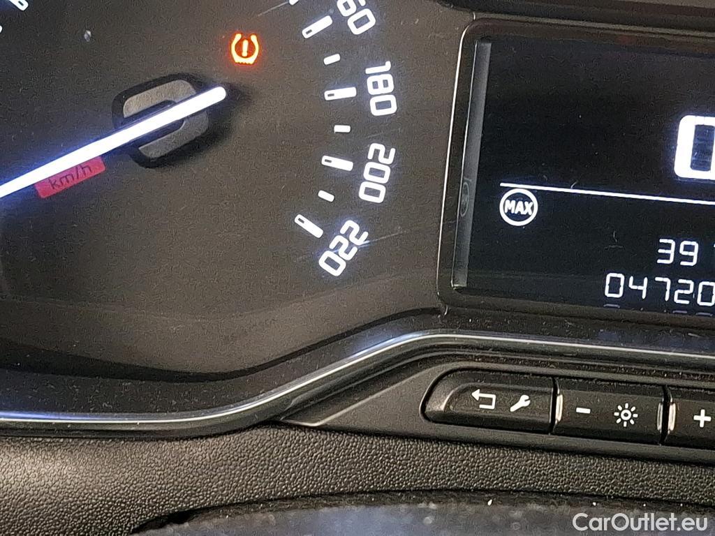  Citroen  C3  Société Feel Nav 1.2 PureTech 80CV BVM5 E6 #14