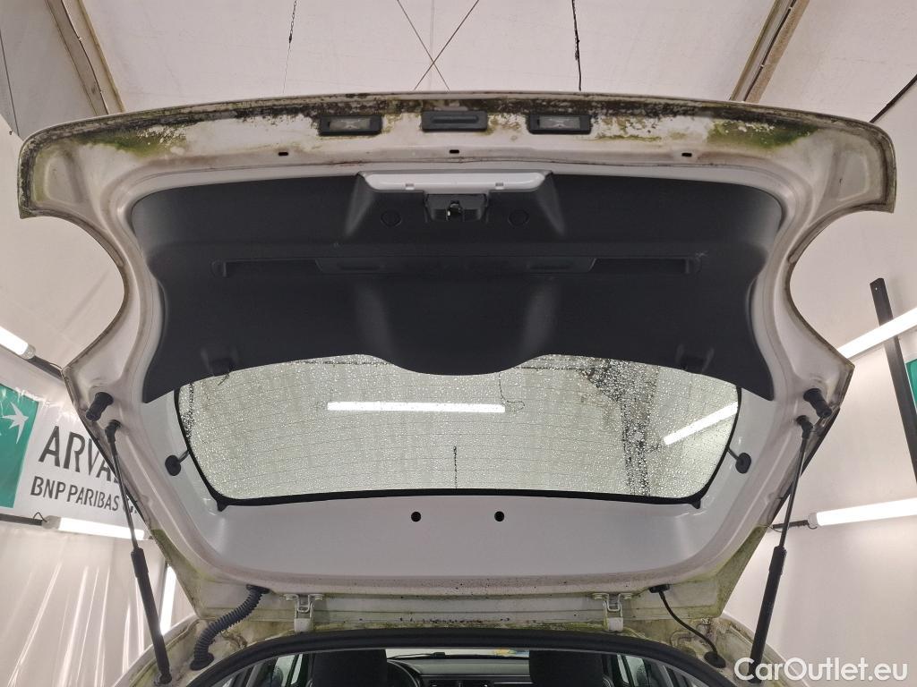  Citroen  C3  Feel 1.2 PureTech 80CV BVM5 E6 #7