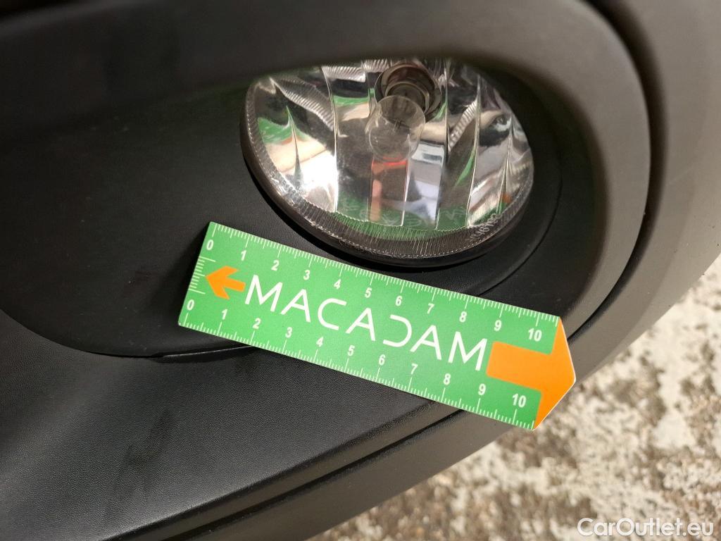  Citroen  C3  Société Feel Nav 1.2 PureTech 80CV BVM5 E6 #10