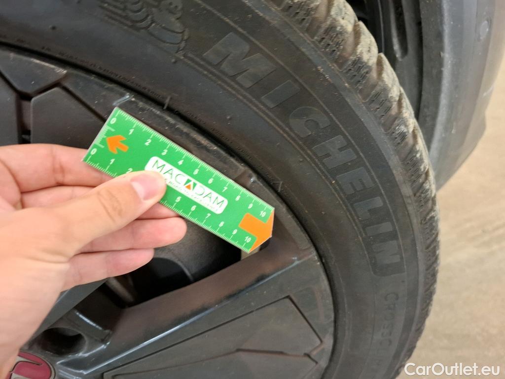  Citroen  DS 7 CROSSBACK DS DS 7 / 2022 / 5P / SUV E-TENSE 225 PERFORMANCE LINE #9