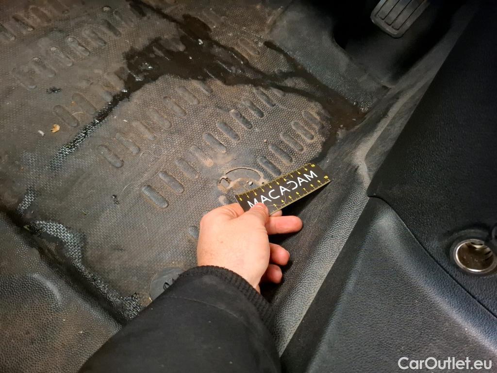  Citroen  Berlingo  Fourgon Club M 650 1.5 BlueHDi 130CV BVA8 E6dT #17