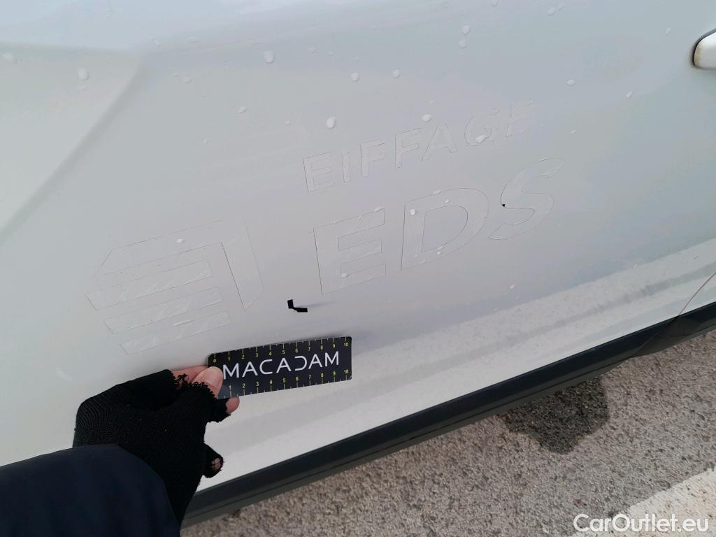  Peugeot  2008 PEUGEOT  / 2019 / 5P / todoterreno Active BlueHDI 81kW (110CV) #7