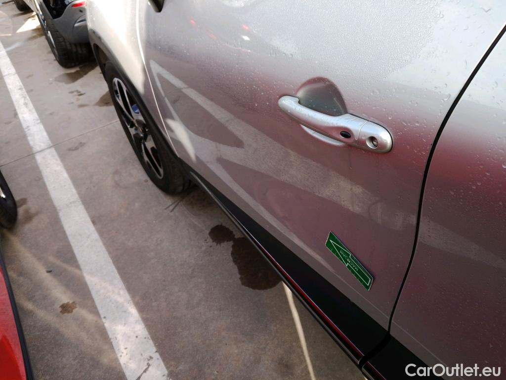  Renault  Captur RENAULT  / 2017 / 5P / crossover Zen dCi 66kW (90CV) #10