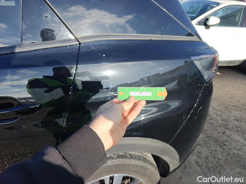  Peugeot  3008 PEUGEOT  / 2020 / 5P / todoterreno 1.5 BlueHDi 96kW (130CV) S&S Allure EAT8 #48