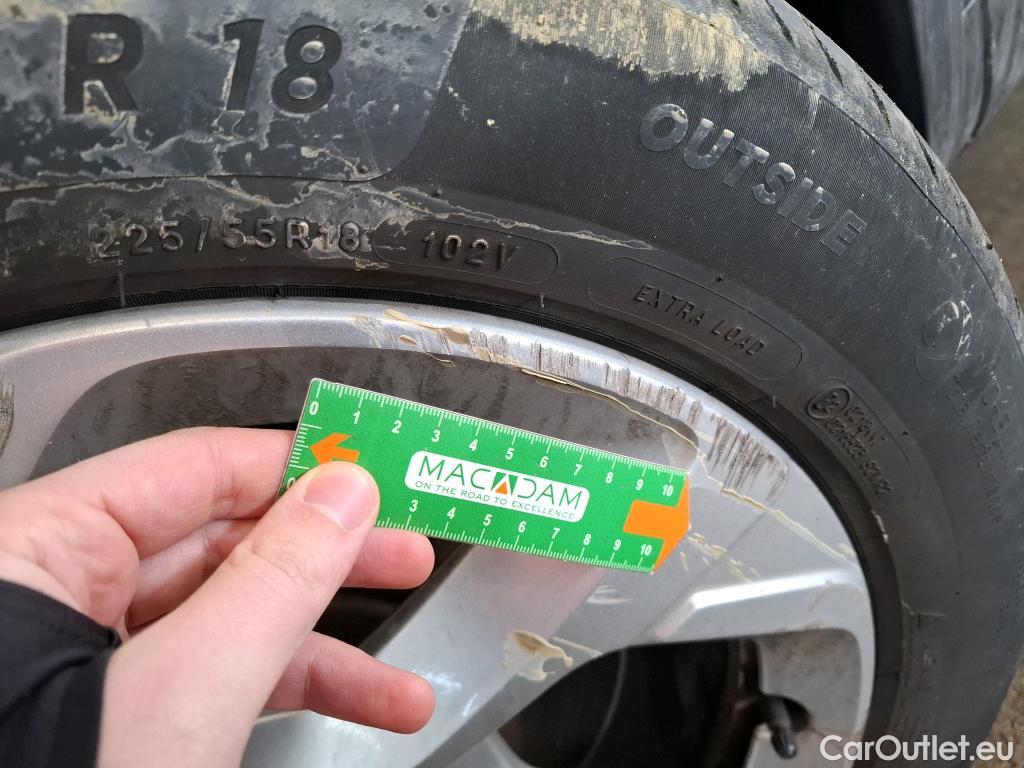  Citroen  C5 CITROEN  Aircross / 2018 / 5P / SUV Hybrid 225 ë-EAT8 Business #37