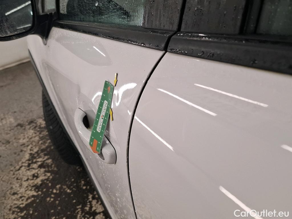  Citroen  C3  Feel 1.2 PureTech 80CV BVM5 E6 #2