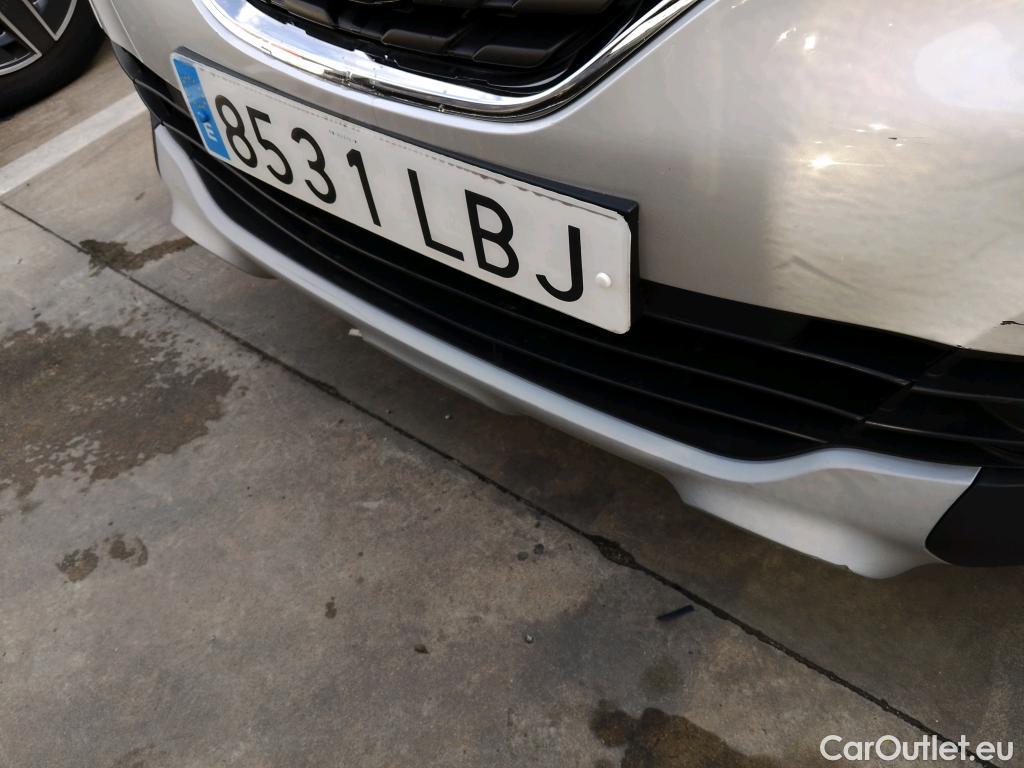  Renault  Captur RENAULT  / 2017 / 5P / crossover Zen dCi 66kW (90CV) #5