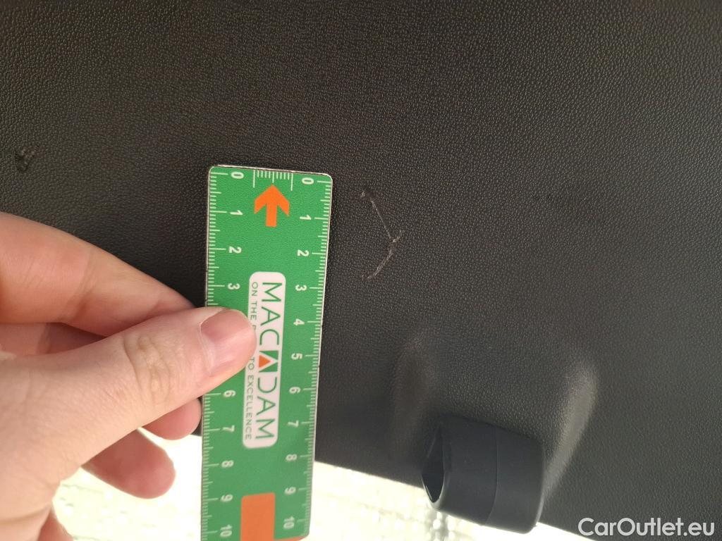  Citroen  C3  Feel 1.2 PureTech 80CV BVM5 E6 #8