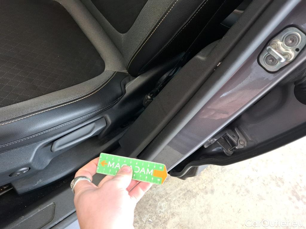  Opel   Grandland X Grandland X Elegance Business 1.2 Turbo 130CV BVM6 E6d #12