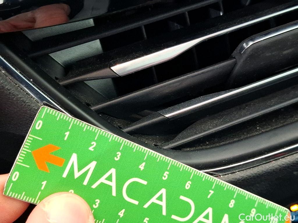  Ford  Kuga FORD  / 2019 / 5P / SUV 2.5 190 hybrid Flexifuel Pshift Titanium #14