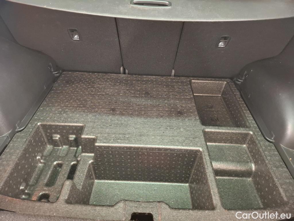  KIA  Sportage KIA  5p SUV 1.6 T-GDI 177 ISG DCT7 DESIGN 2WD #17