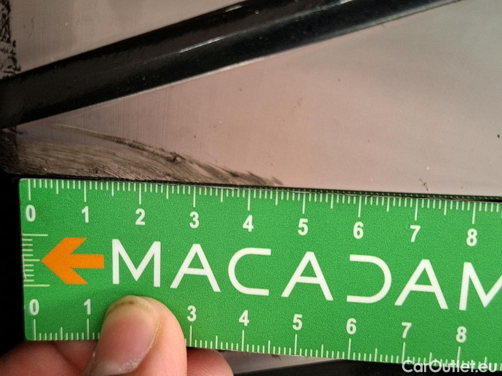  Peugeot  308  Allure 1.5 HDi 130CV BVA8 E6d #48