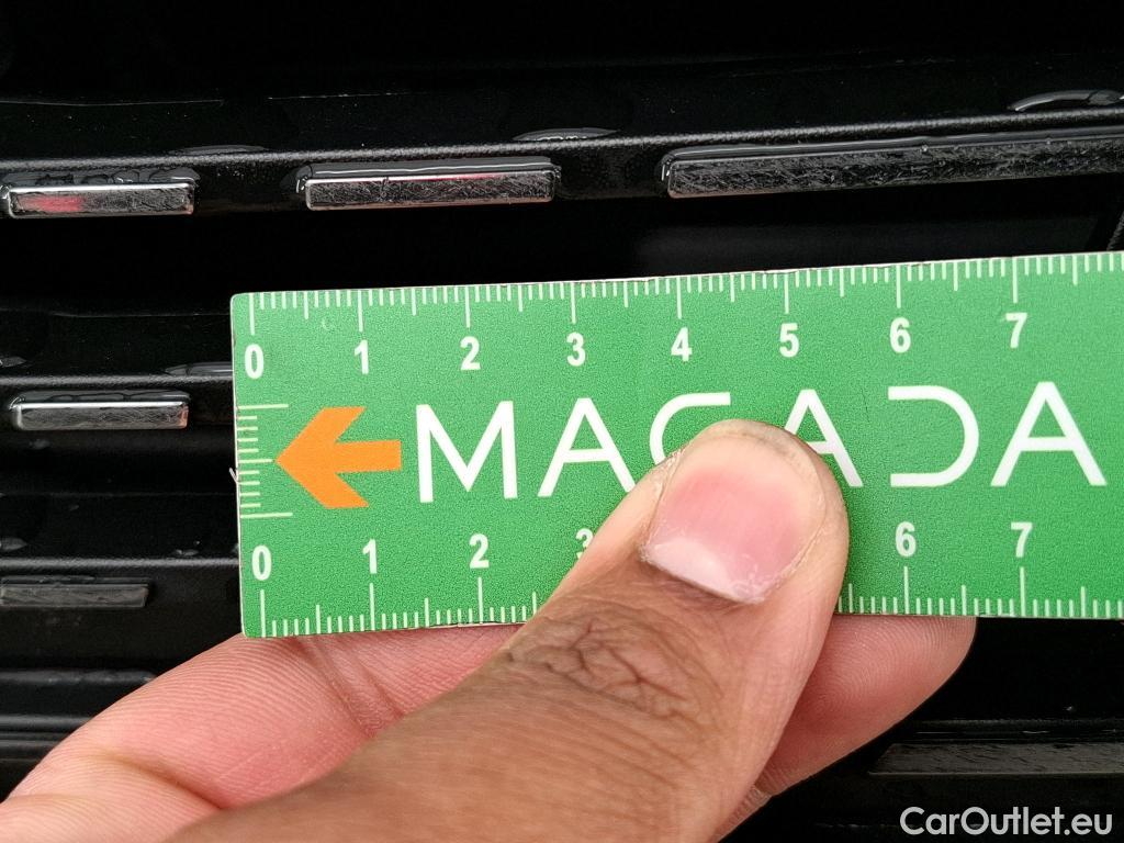  Peugeot  308  Allure 1.5 HDi 130CV BVA8 E6d #12