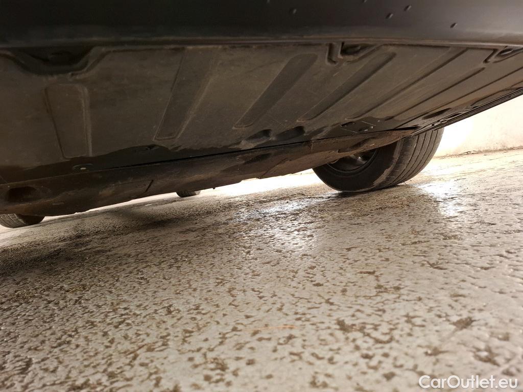  Hyundai   Ioniq Ioniq 6 Creative Electrique 77kWh BVA #18