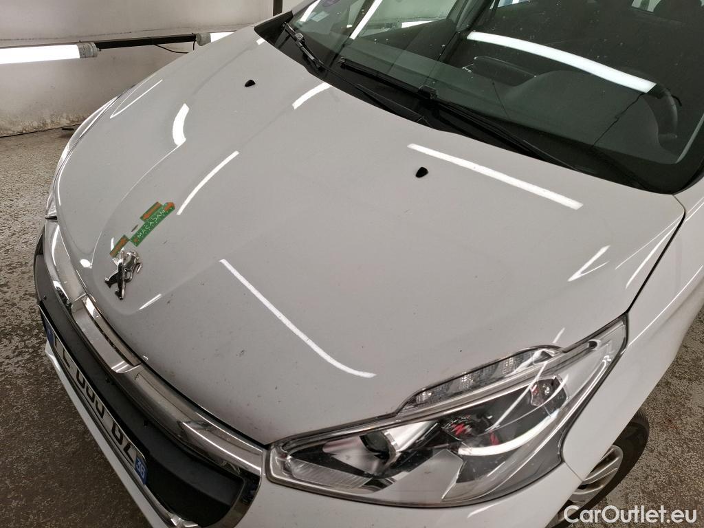  Peugeot  208  Active Business 1.2 80CV BVM5 E6dT #1