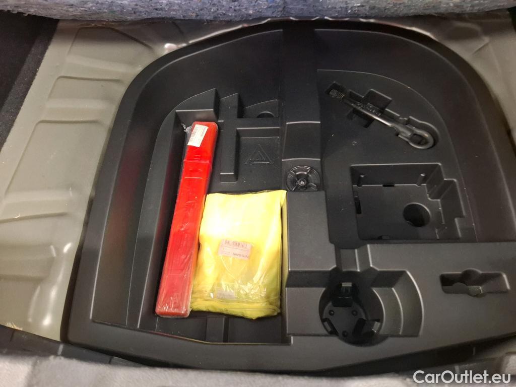  Nissan  Juke NISSAN  / 2019 / 5P / Crossover DIG-T 114 BVM6 Acenta #5