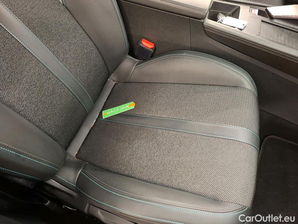  Peugeot  308  Allure 1.5 HDi 130CV BVA8 E6d #69