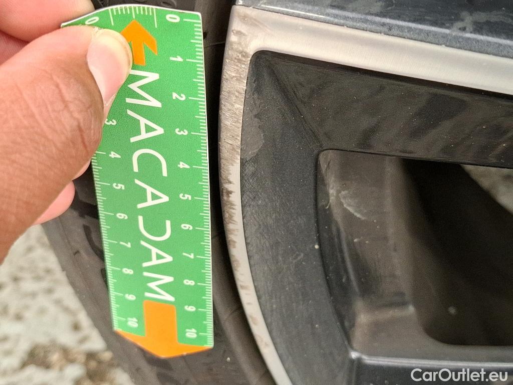  Peugeot  308  Allure 1.5 HDi 130CV BVA8 E6d #55