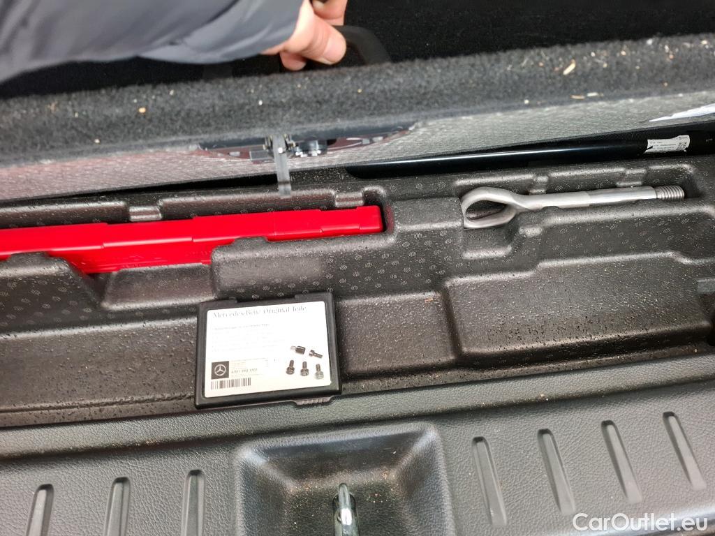  Mercedes  EQB MERCEDES-BENZ  / 2021 / 5P / SUV  250 AMG Line #11