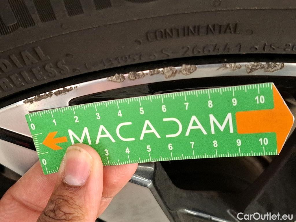  Peugeot  308  Allure 1.5 HDi 130CV BVA8 E6d #38