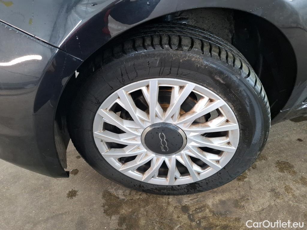  Fiat  500 FIAT  3p Berline 1.2 8V 69ch Lounge #13