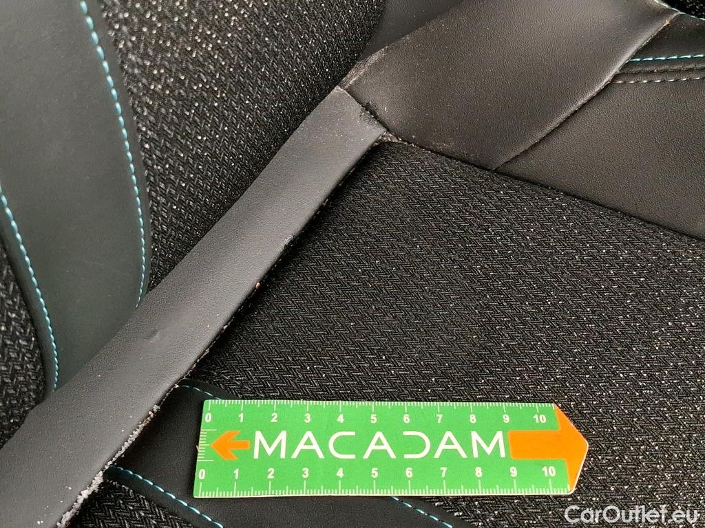  Peugeot  308  Allure 1.5 HDi 130CV BVA8 E6d #70