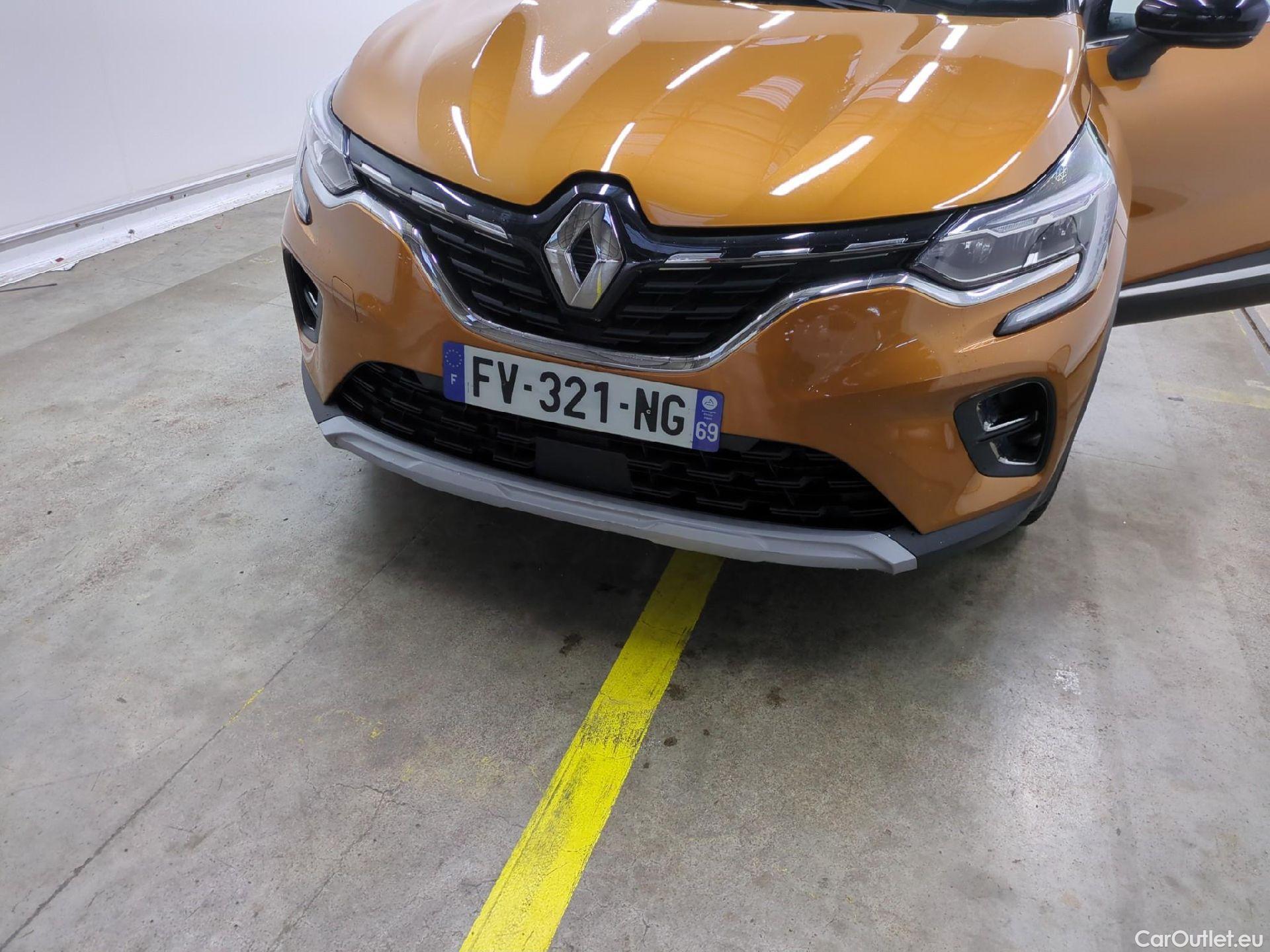  Renault  Captur RENAULT  / 2019 / 5P / SUV Intens E-TECH Plug-in 160 #43