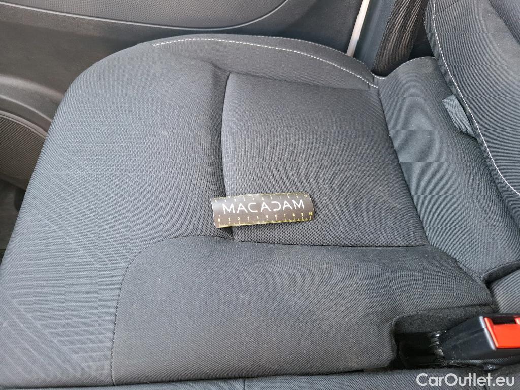  Renault  Trafic RENAULT  / 2019 / 4P / Fourgon tole FG GCF L1H1 1000 Energy dCi 145 EDC #14