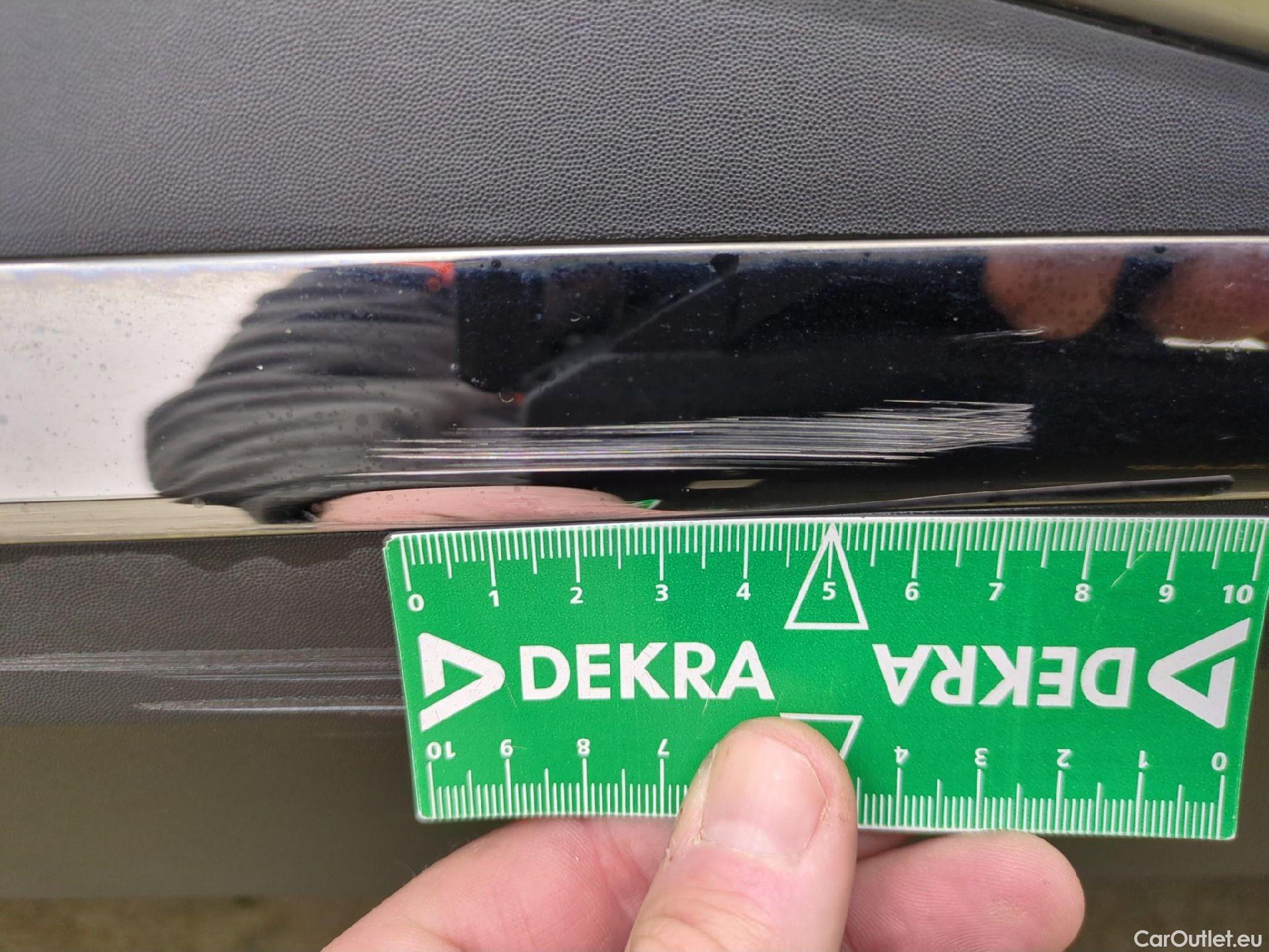  Renault  Captur  II Techno 1.6 E-TECH Hybrid 145CV BVA6 E6d #17