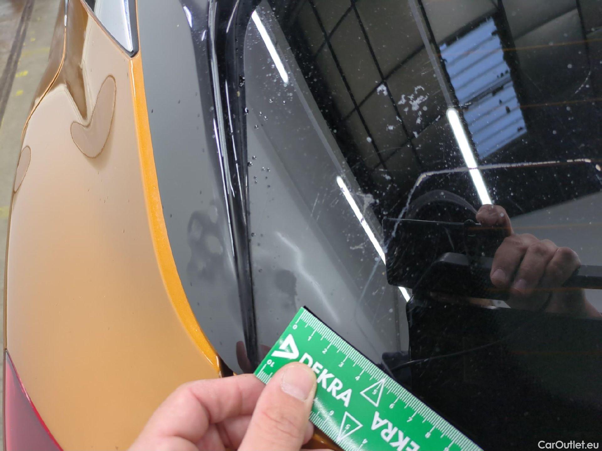  Renault  Captur RENAULT  / 2019 / 5P / SUV Intens E-TECH Plug-in 160 #23