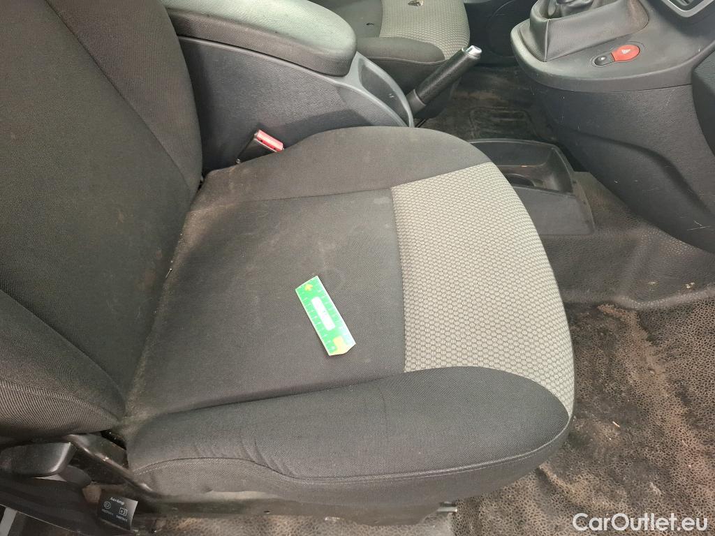  Renault  Kangoo  Express Grand Confort (L1) 1.2 TCe 115CV BVM6 E5 #31