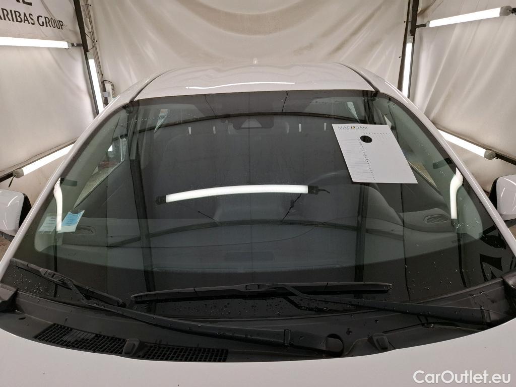  Toyota  Yaris TOYOTA  Hybride / 2019 / 5P / Berline Hybride 116h France Business Stage Acad #1