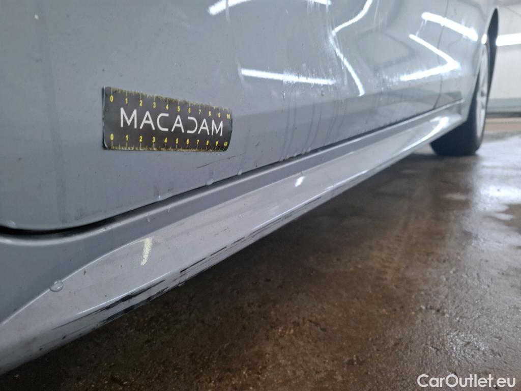  Toyota  Corolla TOYOTA  Touring Sports / 2018 / 5P / Break Hybride 122h Dynamic Business Stage Acad #14