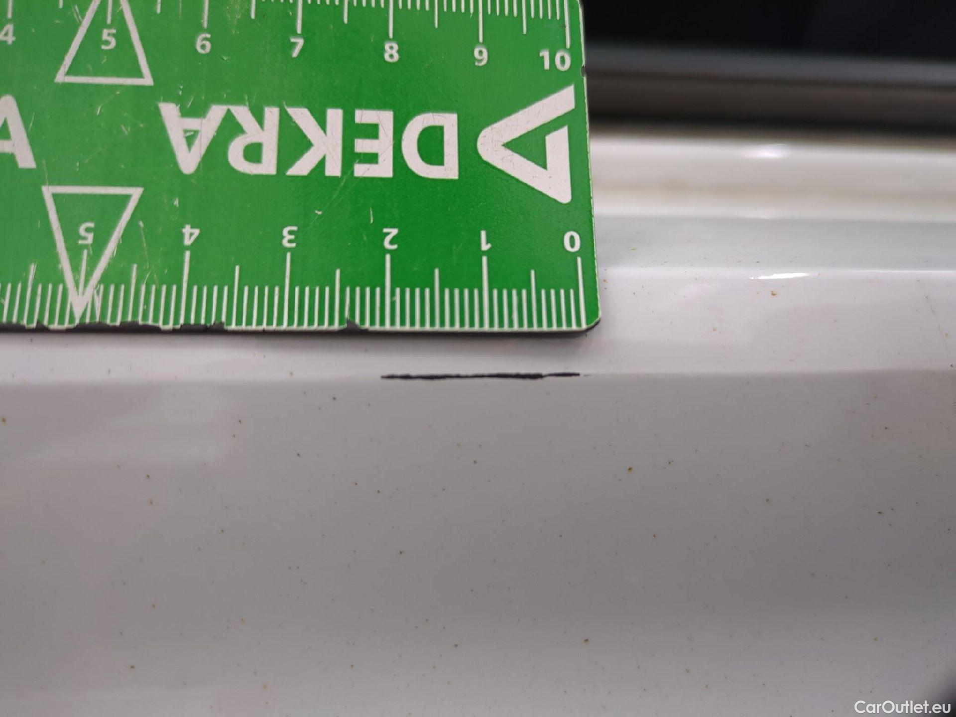  Volkswagen  Tiguan VOLKSWAGEN  / 2020 / 5P / SUV 1.5 TSI 150 DSG7 Life Busines #39