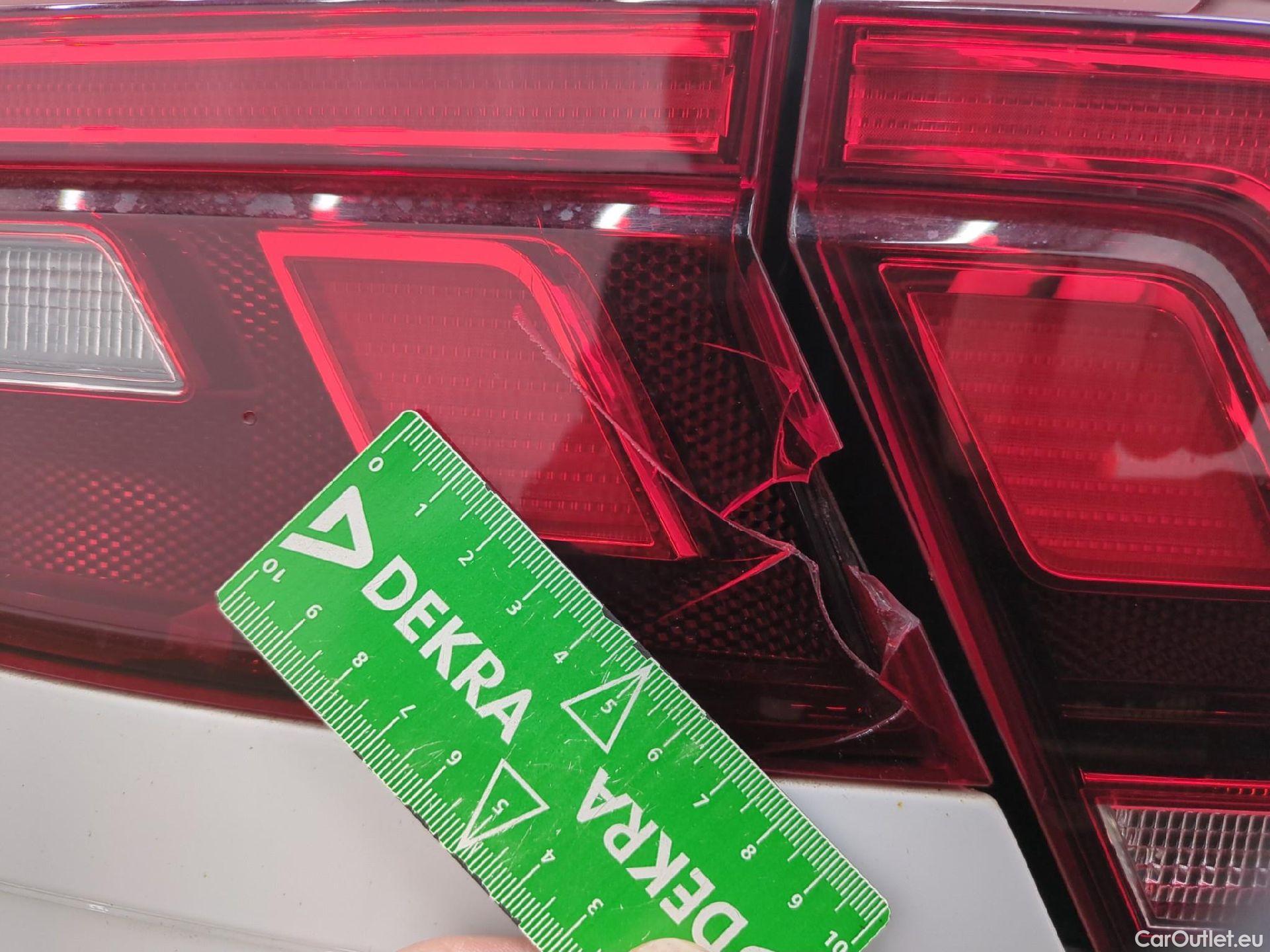  Volkswagen  Tiguan VOLKSWAGEN  / 2020 / 5P / SUV 1.5 TSI 150 DSG7 Life Busines #58