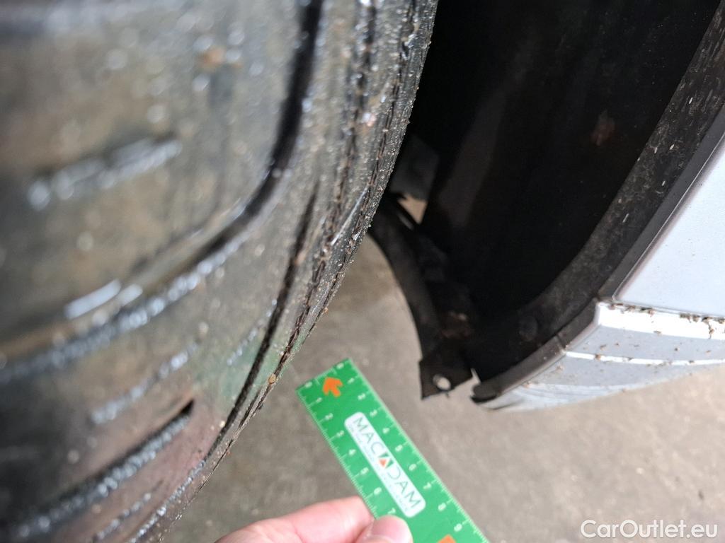  Volkswagen  Passat  Berline Business 1.5 TSI 150CV BVA7 E6d #19