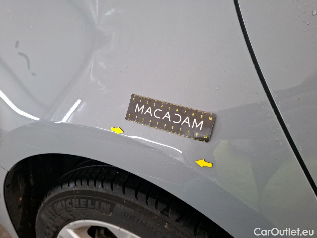  Toyota  Corolla TOYOTA  Touring Sports / 2018 / 5P / Break Hybride 122h Dynamic Business Stage Acad #3