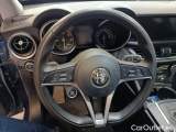  Alfa Romeo   STELVIO ALFA ROMEO / 2017 / 5P / SUV 2.2 TURBO DIESEL 180CV AT8 Q4 BUSINESS #82