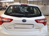  Toyota  Yaris TOYOTA  / 2017 / 5P / BERLINA 1.5 HYBRID BUSINESS #27