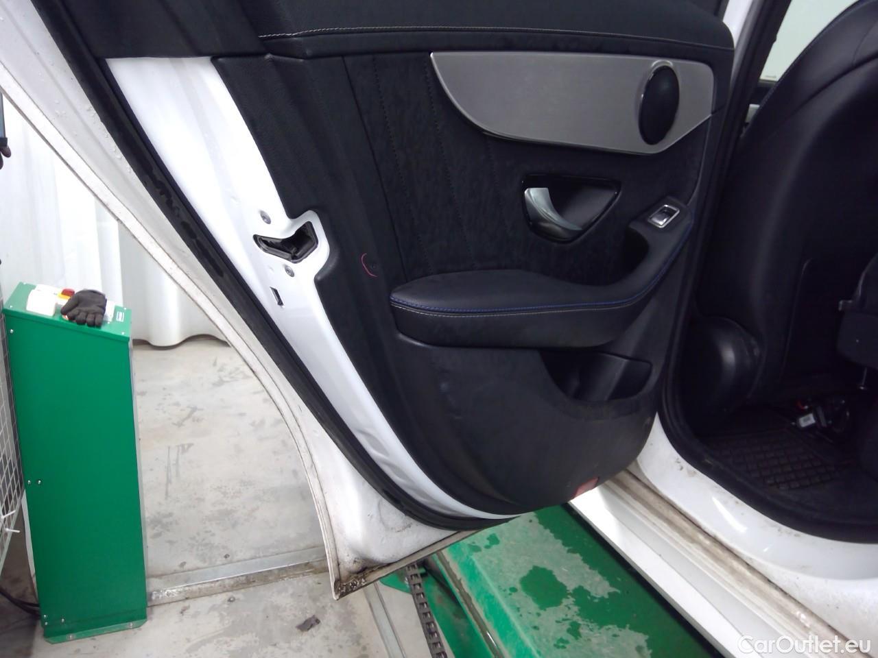  Mercedes  C-Klasse C 300e T SE Edition Aut #5